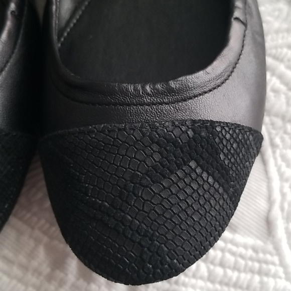 Judith Ripka | Shoes | Judith Ripka Ballet Flats | Poshmark